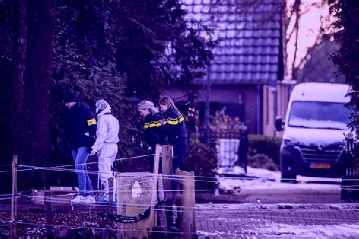 Maya, 24 — Escort in Kapelle-op-den-Bos, Belgium