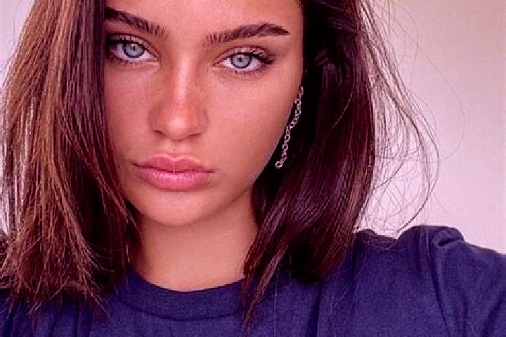 Maya, 25, a brunette brown-eyed asian companion based in Rozstani. Offering BDSM, Girlfriend Experience, Dinner Date. Available for incall and outcall, day a...