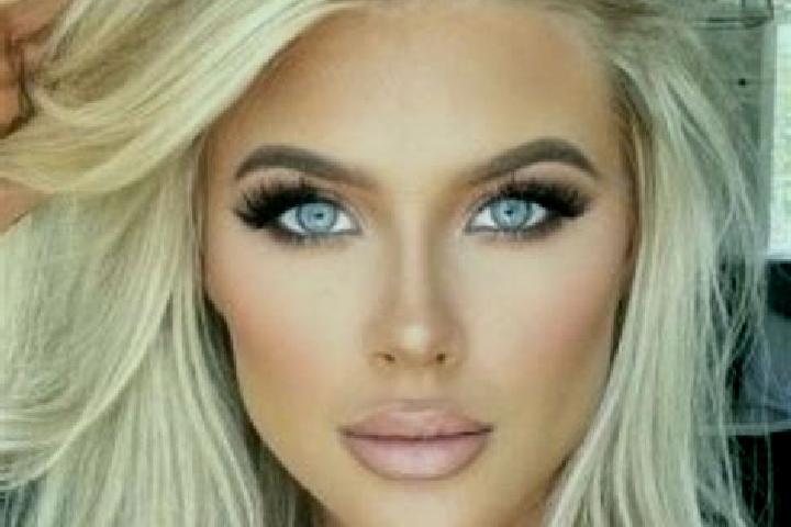 Maya, 25, a platinum blonde dark-eyed indian companion based in Chhapra. Offering 69, GFE, Striptease. Available for incall and outcall, day and evening dates.