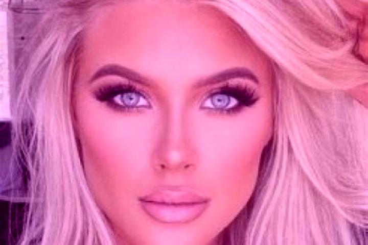 Maya, 25, a platinum blonde green-eyed ebony companion based in Laouda. Offering Travel Companion, Domination, Party Girl, Girlfriend Experience. Available f...
