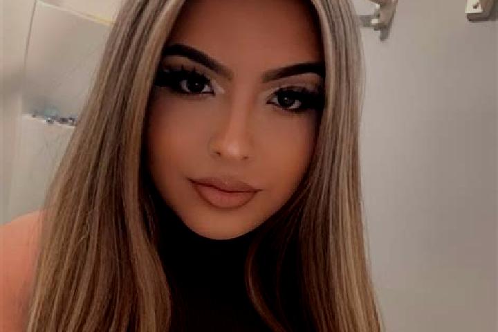 Maya, 26, a blonde amber-eyed latina companion based in Gross Sierning. Offering A-Level, Overnight, Massage, Duos. Available for incall and outcall, overnig...