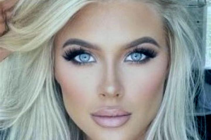 Maya, 26, a platinum blonde brown-eyed asian companion based in Arghira. Offering Duos, Girlfriend Experience. Available for incall and outcall, overnight bo...