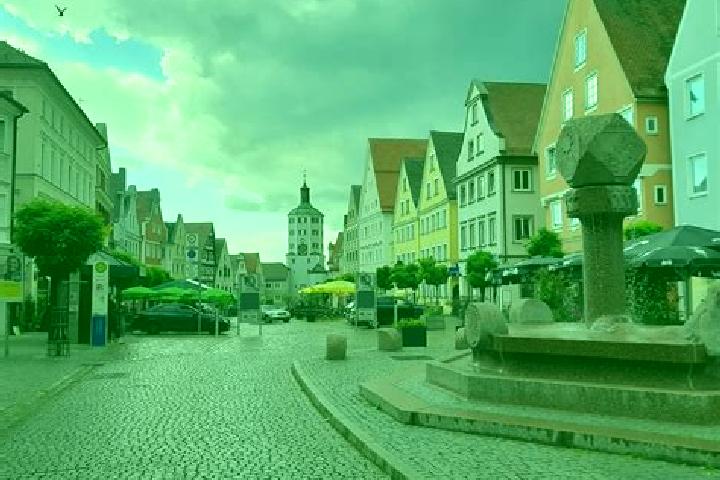 Maya, 26 — Escort in Gundremmingen, Germany
