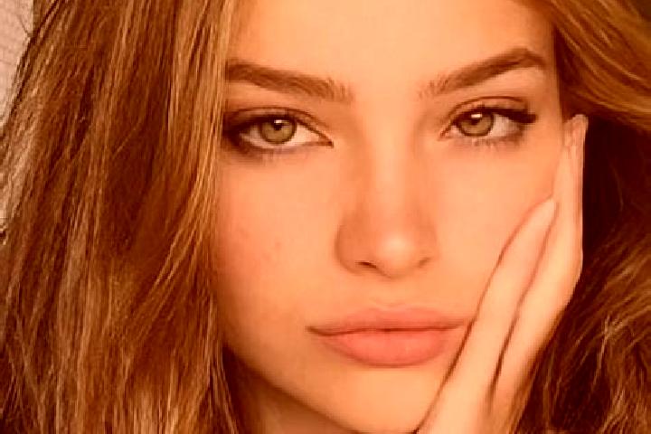Maya, 27, a blonde brown-eyed middle eastern companion based in Cotenesti. Offering Roleplay, Couples, 69. Available for incall and outcall, day and evening ...