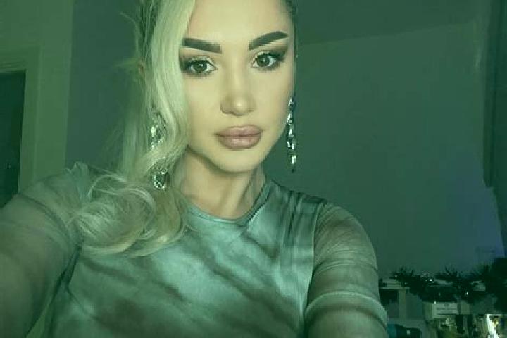 Maya, 27, a blonde dark-eyed caucasian companion based in Rakitovica. Offering Travel Companion, Party Girl, GFE, Dinner Date, Erotic Massage. Available for ...