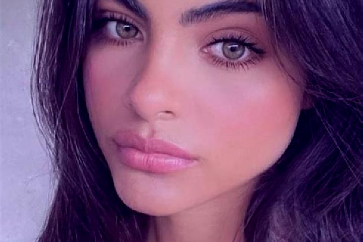 Maya, 27, a brunette grey-eyed middle eastern companion based in Blora. Offering 69, CIM, Overnight, Tantra, Massage. Available for incall and outcall, overn...