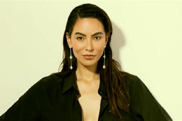 Maya, 28 — Escort in Rez, Czech Republic