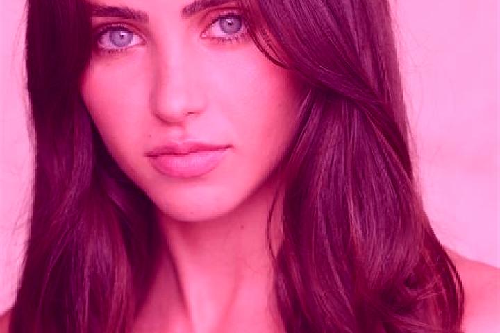 Maya, 29, a brunette hazel-eyed mediterranean companion based in Yesilcam. Offering OWO, Domination, Striptease, Dinner Date, Fetish. Available for incall an...
