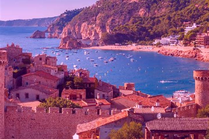 Maya, 29 — Escort in Orusco, Spain