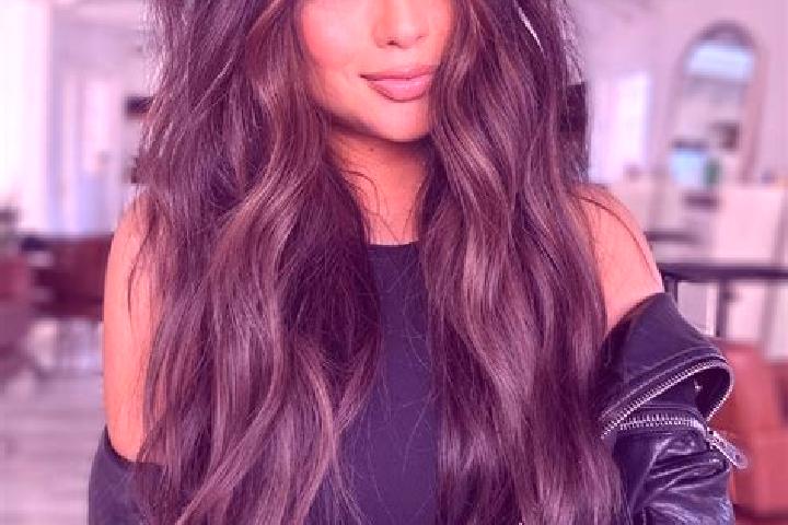 Maya, 30, a brunette dark-eyed ebony companion based in Dahot. Offering 69, Domination, Dinner Date. Available for incall and outcall, overnight bookings ava...