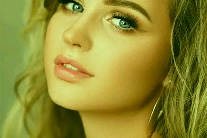 Maya, 30, a dark blonde blue-eyed middle eastern companion based in Mayland Heights. Offering Striptease, Prostate Massage, Overnight, Travel Companion. Avai...