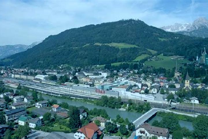 Maya, 30 — Escort in Bischofshofen, Austria