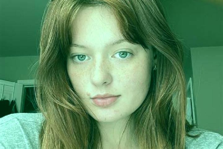 Maya, 31, a auburn amber-eyed indian companion based in Vide. Offering Overnight, Roleplay, Duos, OWO. Available for incall and outcall, overnight bookings a...