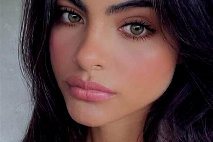 Maya, 31, a auburn dark-eyed indian companion based in Barnum Island. Offering Overnight, Girlfriend Experience. Available for incall and outcall, day and ev...