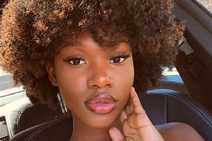 Maya, 31, a black dark-eyed ebony companion based in Varsag. Offering BDSM, Tantra, OWO. Available for incall and outcall, day and evening dates.