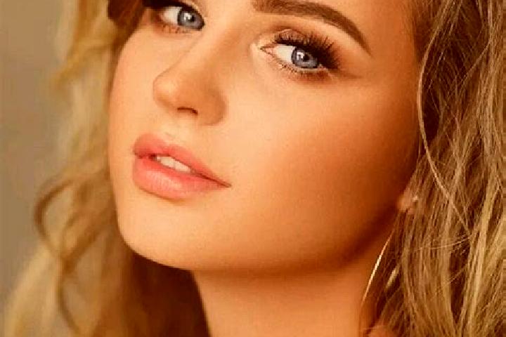 Maya, 31, a dark blonde blue-eyed ebony companion based in Eurville-Bienville. Offering Party Girl, Travel Companion, 69, Massage. Available for incall and o...