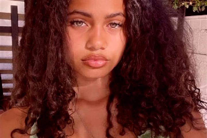 Maya, 31, a red green-eyed mixed companion based in Koyelga. Offering Striptease, Tantra, Dinner Date, GFE. Available for incall and outcall, overnight booki...