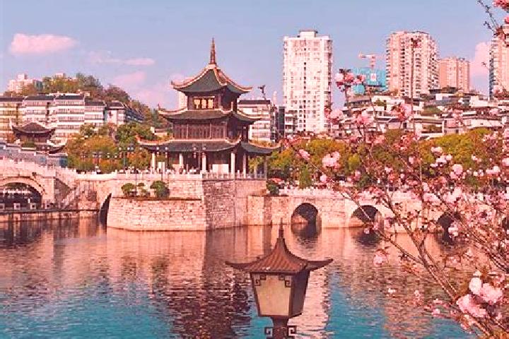 Maya, 31 — Escort in Kaili, China