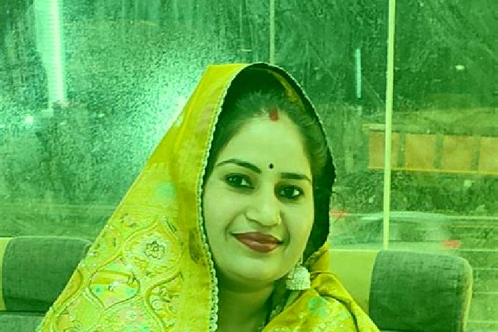 Maya, 31 — Escort in Kotputli, India