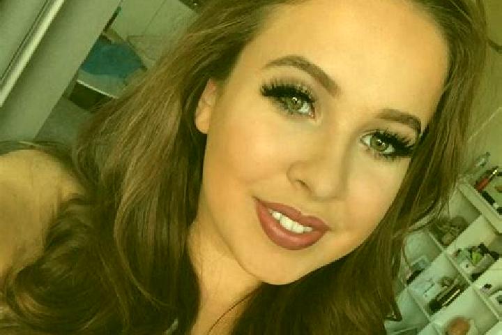 Maya, 32, a blonde brown-eyed middle eastern companion based in Jennerstown. Offering Striptease, 69, GFE. Available for incall and outcall, overnight bookin...