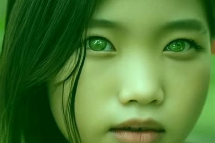 Maya, 32, a brunette green-eyed asian companion based in Letkole. Offering Prostate Massage, Tantra. Available for incall and outcall, day and evening dates.