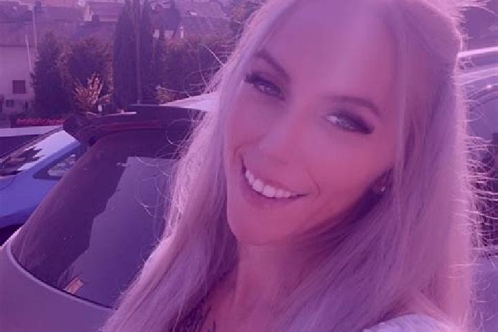 Maya, 32 — Escort in Birlenbach, Germany
