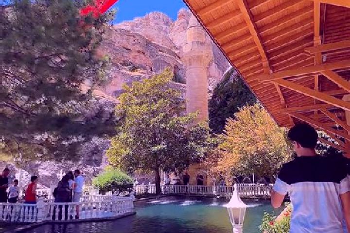 Maya, 32 — Escort in Darende, Turkey