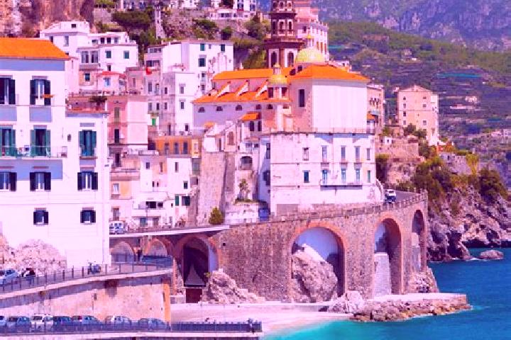Maya, 32 — Escort in Umbriatico, Italy