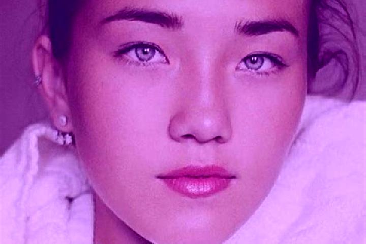 Maya, 33, a red blue-eyed asian companion based in Casteljaloux. Offering Overnight, Travel Companion, Prostate Massage, Dinner Date. Available for incall an...