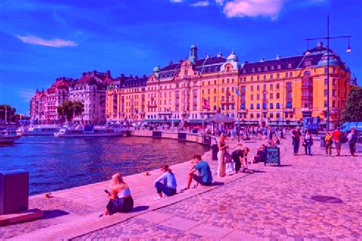 Maya, 33 — Escort in Skattkaerr, Sweden