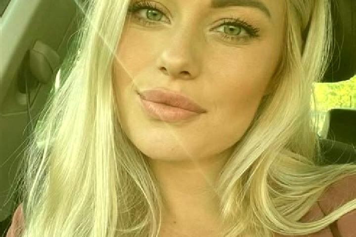 Maya, 34, a blonde hazel-eyed slavic companion based in Hettenleidelheim. Offering Dinner Date, Erotic Massage, Striptease. Available for incall and outcall,...