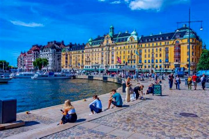 Maya, 34 — Escort in Aryd, Sweden