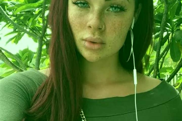 Maya, 35, a brunette grey-eyed caribbean companion based in Kadoma. Offering Tantra, Overnight, A-Level, Party Girl. Available for incall and outcall, day an...