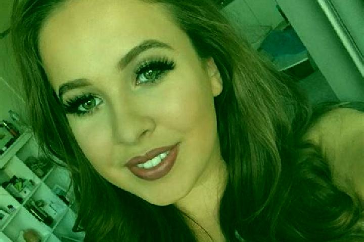 Maya, 36, a chestnut amber-eyed european companion based in Diamond Head / Kapahulu / Saint Louis Heights. Offering OWO, Prostate Massage, Fetish, BDSM. Avai...