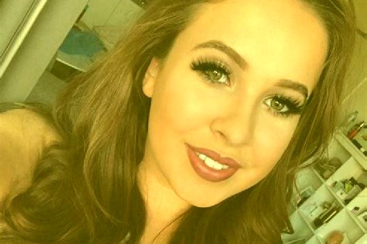 Maya, 36, a dark blonde amber-eyed indian companion based in Eglisau. Offering Striptease, Massage, Party Girl, Duos. Available for incall and outcall, day a...