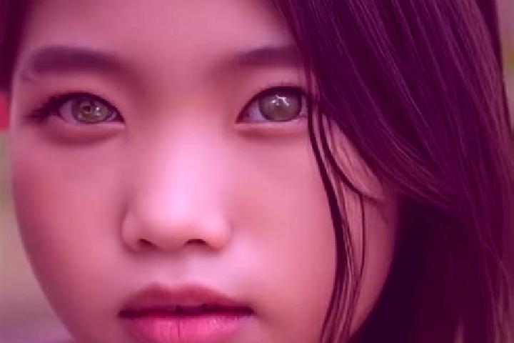 Maya, 37, a red green-eyed asian companion based in Kampong Ubi. Offering BDSM, Party Girl, Travel Companion. Available for incall and outcall, overnight boo...