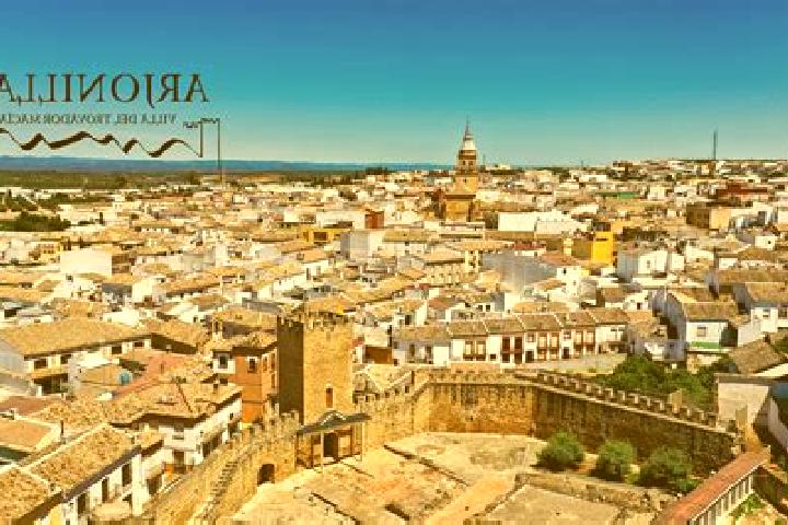 Maya, 37 — Escort in Arroyo del Ojanco, Spain