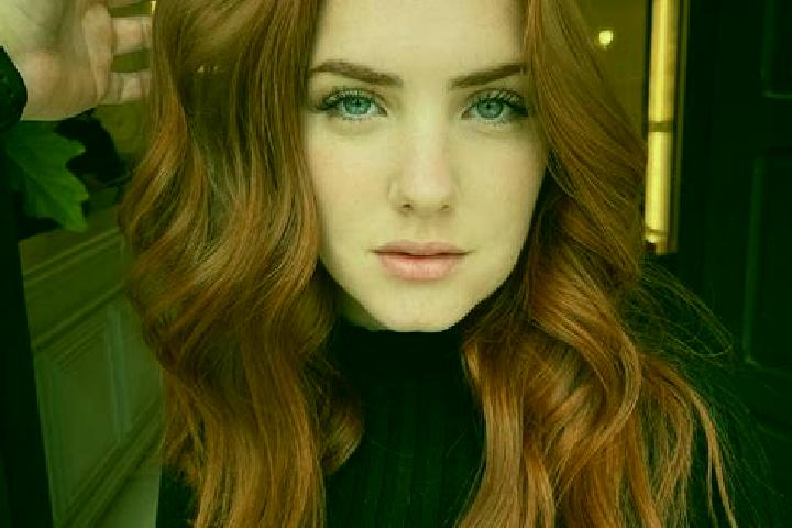 Maya, 38, a auburn blue-eyed middle eastern companion based in Dammartin-en-Serve. Offering Fetish, Dinner Date, Deep French Kissing, Travel Companion, Coupl...