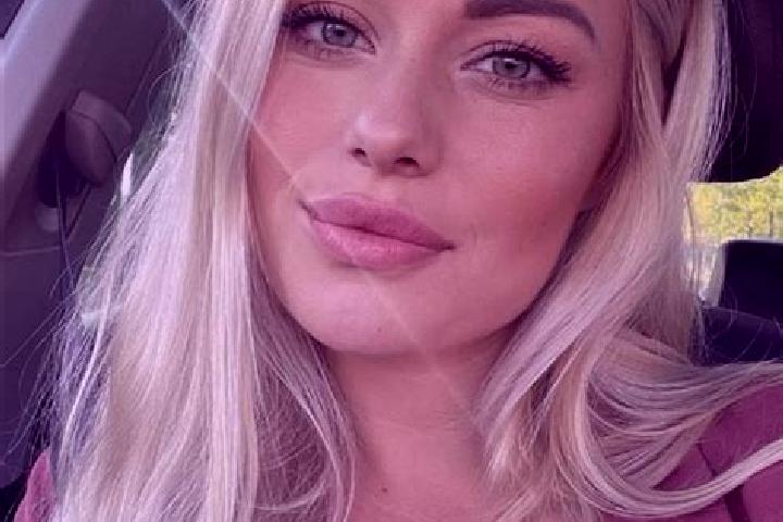 Maya, 38, a blonde hazel-eyed indian companion based in Mroczkow Goscinny. Offering Prostate Massage, BDSM, GFE, Domination. Available for incall and outcall...