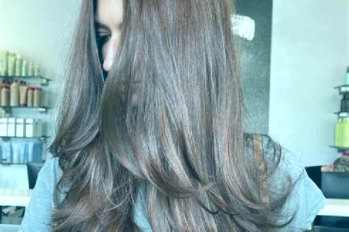 Maya, 38, a chestnut brown-eyed slavic companion based in Semenyih. Offering Fetish, Deep French Kissing, Erotic Massage, OWO. Available for incall and outca...