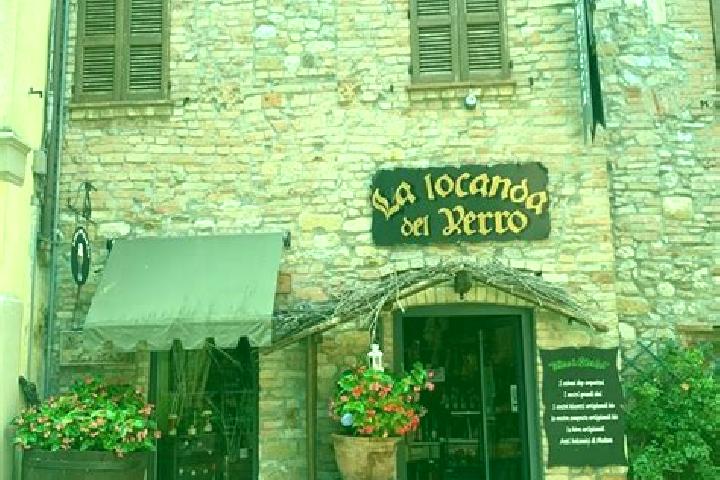 Maya, 38 — Escort in Montescudo, Italy