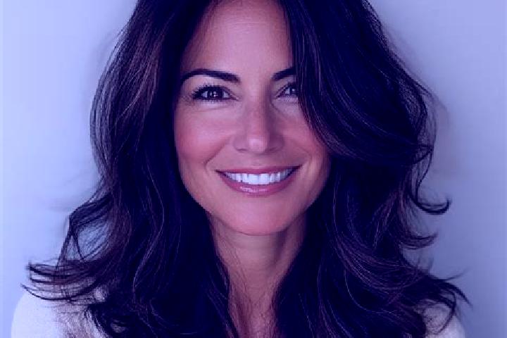 Maya, 39, a brunette brown-eyed middle eastern companion based in Wuxihe. Offering Deep French Kissing, GFE, Tantra. Available for incall and outcall, day an...