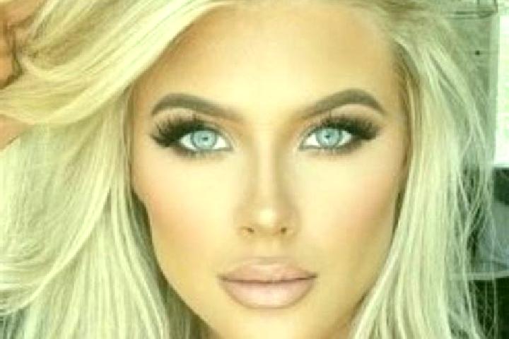 Maya, 39, a platinum blonde amber-eyed slavic companion based in Spratton. Offering Party Girl, Roleplay. Available for incall and outcall, overnight booking...