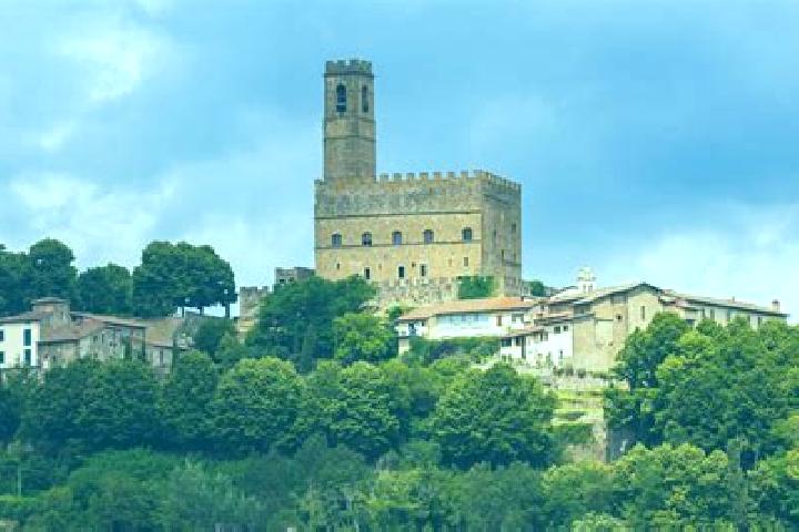 Maya, 39 — Escort in Poppi, Italy