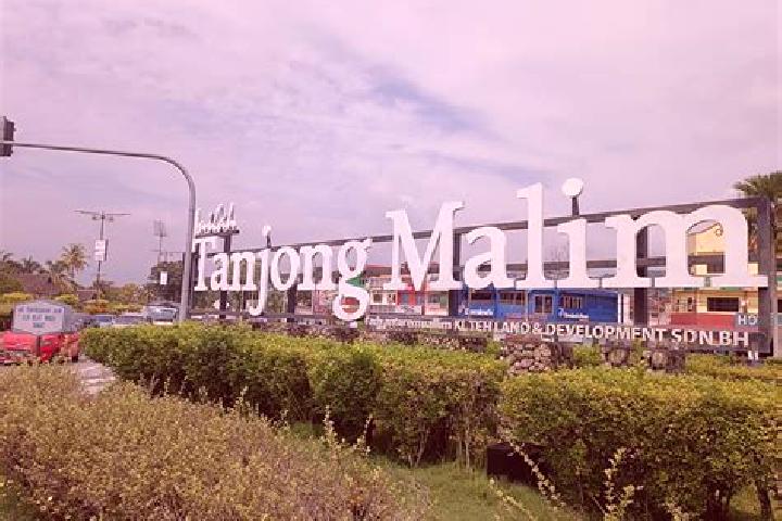 Maya, 39 — Escort in Tanjong Malim, Malaysia