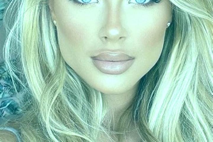 Mia, 20, a dark blonde blue-eyed latina companion based in El Cerrito Corona. Offering GFE, A-Level, Striptease. Available for incall and outcall, day and ev...