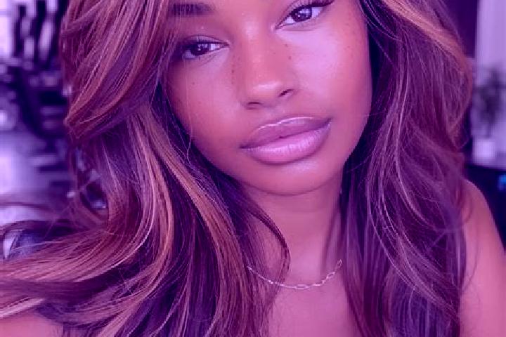 Mia, 20, a dark blonde brown-eyed indian companion based in Al Midyah. Offering Tantra, Domination, Party Girl, Erotic Massage, OWO. Available for incall and...