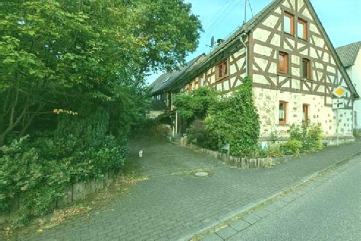 Mia, 20 — Escort in Quirnbach, Germany