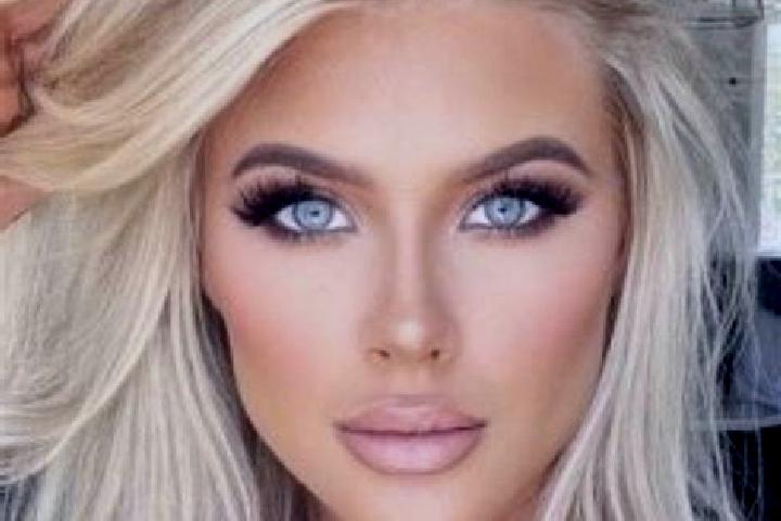 Mia, 21, a platinum blonde grey-eyed middle eastern companion based in Cuffy. Offering Overnight, Striptease, Travel Companion, Erotic Massage. Available for...