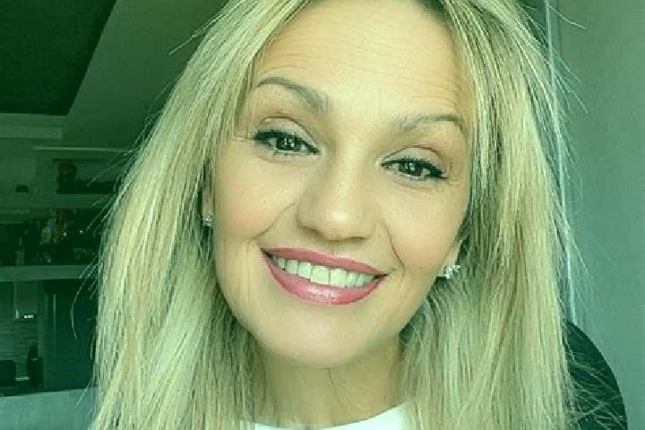 Mia, 21 — Escort in Bilbor, Romania